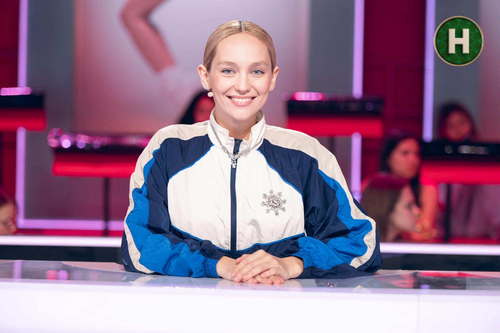 Дві тисячі за 20 хвилин: ROXOLANA зізналася, як заробила перші гроші